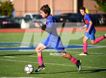 Thumbnail 1 in North Branford @ Coginchaug Regional photogallery.