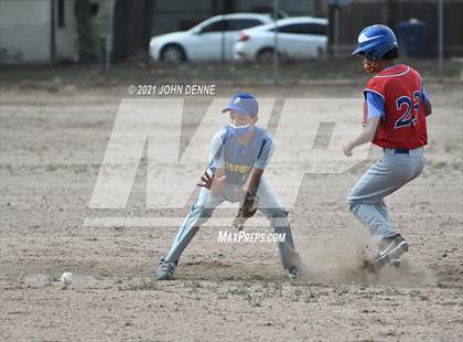 Thumbnail 1 in Penasco @ McCurdy photogallery.