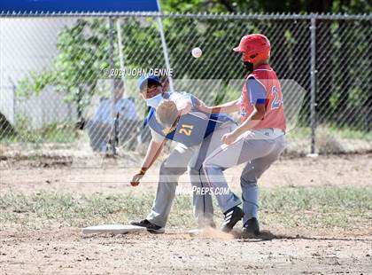 Thumbnail 2 in Penasco @ McCurdy photogallery.