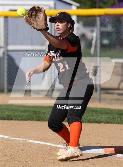 Thumbnail 3 in Erie @ Holy Family photogallery.