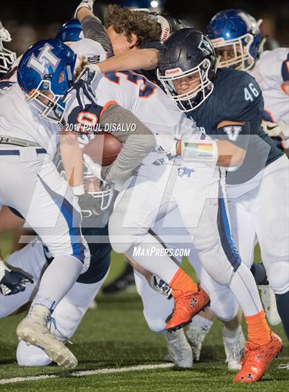 Thumbnail 1 in Legend @ Valor Christian photogallery.