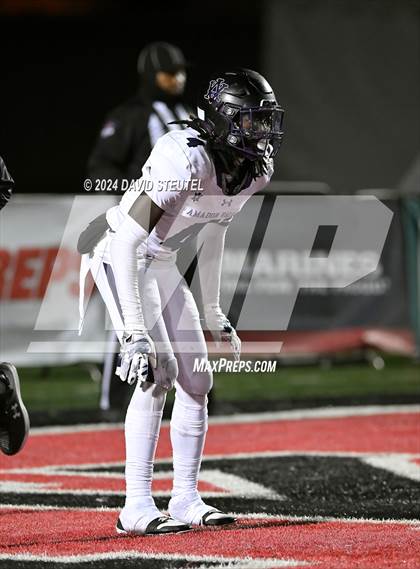 Thumbnail 2 in Amador Valley vs. Frontier (CIF State Div. 3-AA Final) photogallery.
