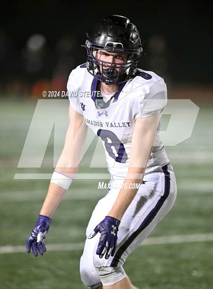 Thumbnail 3 in Amador Valley vs. Frontier (CIF State Div. 3-AA Final) photogallery.