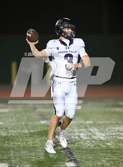 Thumbnail 2 in Amador Valley vs. Frontier (CIF State Div. 3-AA Final) photogallery.