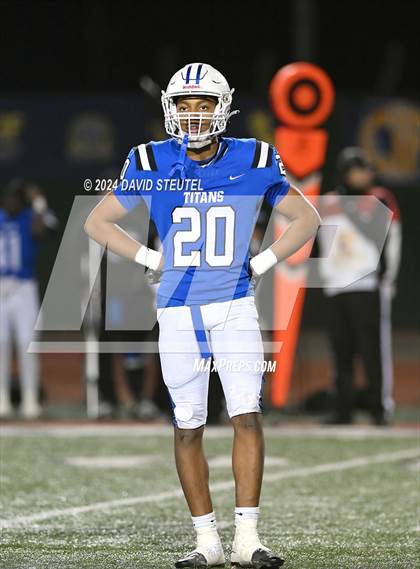 Thumbnail 3 in Amador Valley vs. Frontier (CIF State Div. 3-AA Final) photogallery.