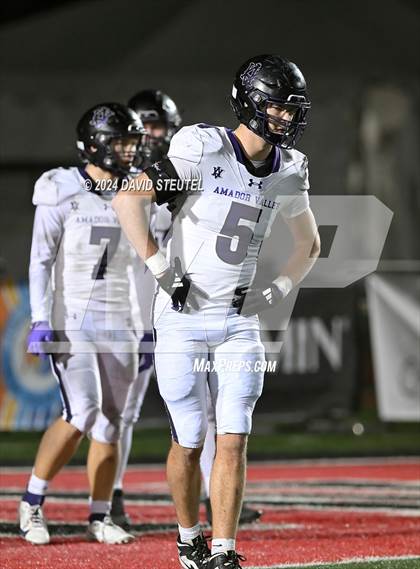 Thumbnail 2 in Amador Valley vs. Frontier (CIF State Div. 3-AA Final) photogallery.