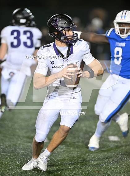 Thumbnail 1 in Amador Valley vs. Frontier (CIF State Div. 3-AA Final) photogallery.