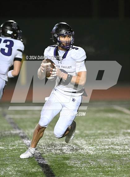 Thumbnail 1 in Amador Valley vs. Frontier (CIF State Div. 3-AA Final) photogallery.
