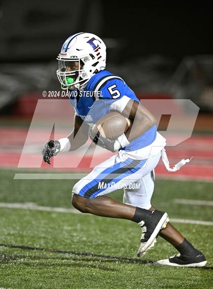 Thumbnail 1 in Amador Valley vs. Frontier (CIF State Div. 3-AA Final) photogallery.