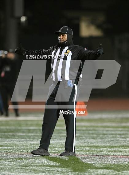 Thumbnail 1 in Amador Valley vs. Frontier (CIF State Div. 3-AA Final) photogallery.