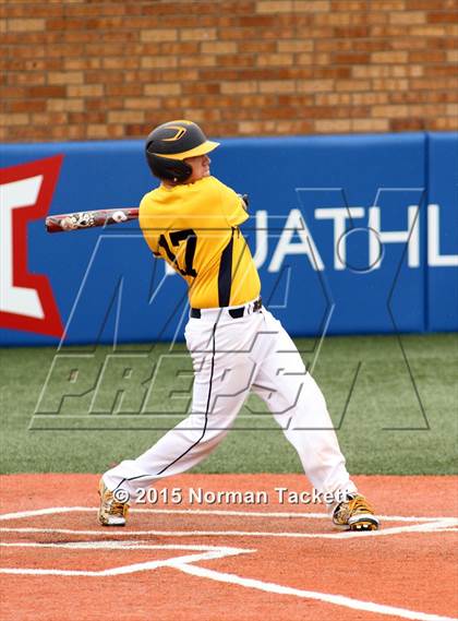 Thumbnail 3 in Northwest vs. Shawnee Mission Northwest (KSHSAA 6A Playoff) photogallery.