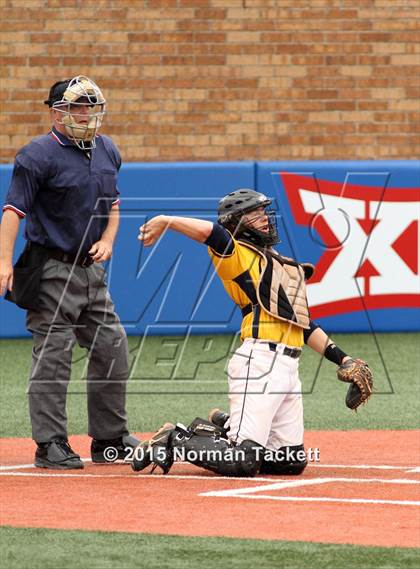 Thumbnail 1 in Northwest vs. Shawnee Mission Northwest (KSHSAA 6A Playoff) photogallery.
