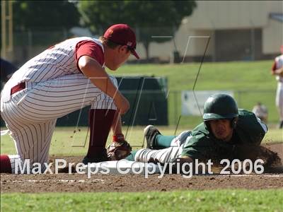 Thumbnail 2 in West-Bakersfield @ Tulare Union (Section Playoffs) photogallery.