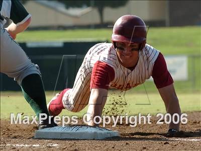 Thumbnail 2 in West-Bakersfield @ Tulare Union (Section Playoffs) photogallery.