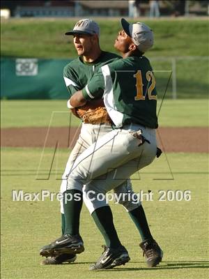 Thumbnail 2 in West-Bakersfield @ Tulare Union (Section Playoffs) photogallery.