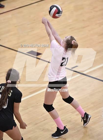Thumbnail 1 in Santa Margarita @ JSerra Catholic photogallery.