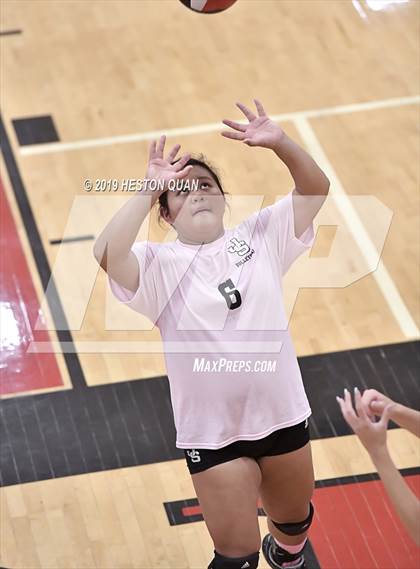 Thumbnail 2 in Santa Margarita @ JSerra Catholic photogallery.