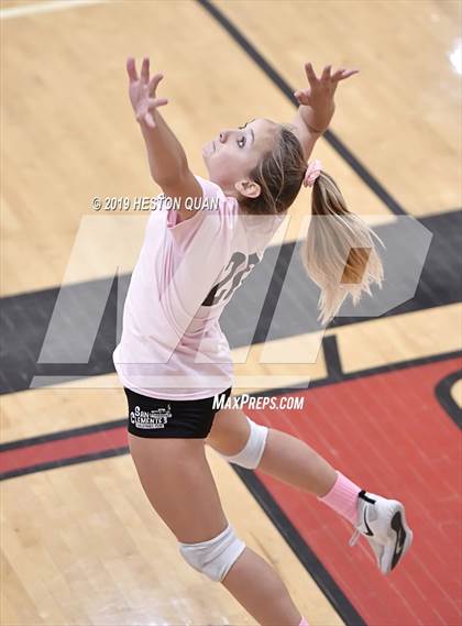 Thumbnail 2 in Santa Margarita @ JSerra Catholic photogallery.