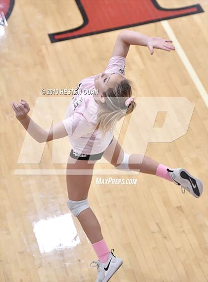 Thumbnail 3 in Santa Margarita @ JSerra Catholic photogallery.