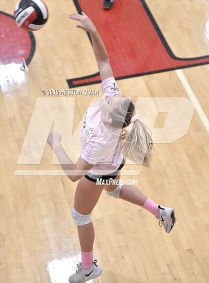 Thumbnail 2 in Santa Margarita @ JSerra Catholic photogallery.