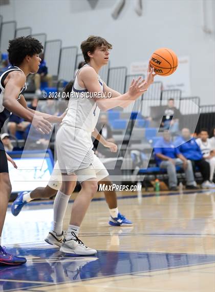 Thumbnail 3 in Pinnacle vs Mesquite (AIA Open Round 1) photogallery.