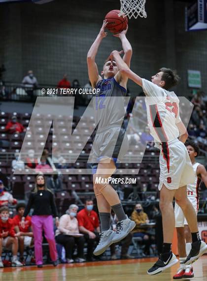 Thumbnail 3 in Carbon vs. Grand County (UHSAA 3A Consolation Semifinal) photogallery.