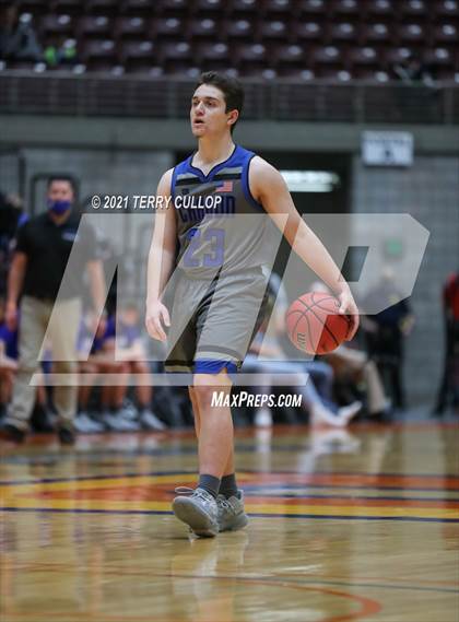 Thumbnail 3 in Carbon vs. Grand County (UHSAA 3A Consolation Semifinal) photogallery.