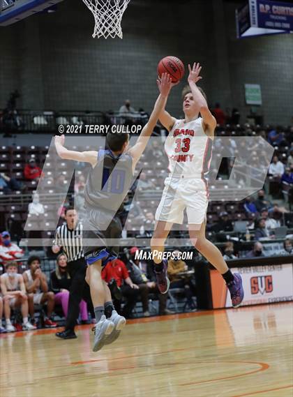 Thumbnail 3 in Carbon vs. Grand County (UHSAA 3A Consolation Semifinal) photogallery.