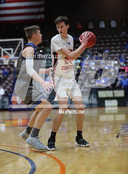 Thumbnail 1 in Carbon vs. Grand County (UHSAA 3A Consolation Semifinal) photogallery.