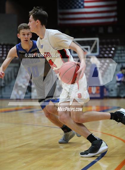 Thumbnail 1 in Carbon vs. Grand County (UHSAA 3A Consolation Semifinal) photogallery.