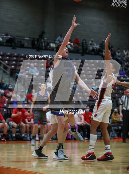 Thumbnail 2 in Carbon vs. Grand County (UHSAA 3A Consolation Semifinal) photogallery.