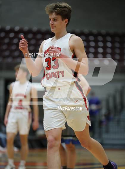 Thumbnail 3 in Carbon vs. Grand County (UHSAA 3A Consolation Semifinal) photogallery.