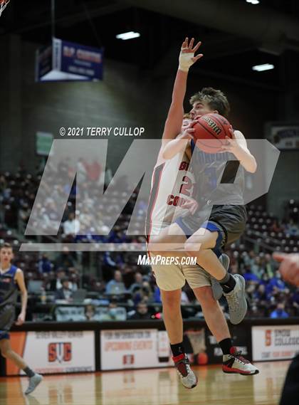 Thumbnail 3 in Carbon vs. Grand County (UHSAA 3A Consolation Semifinal) photogallery.