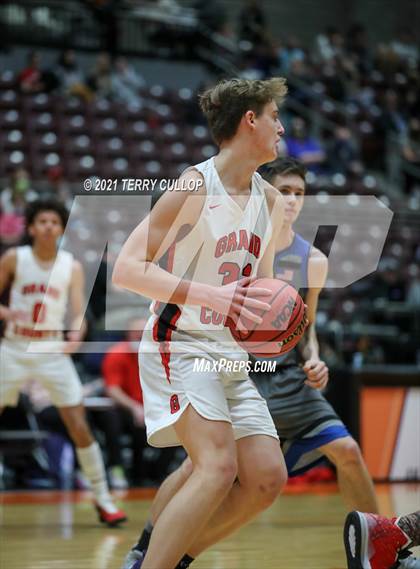 Thumbnail 1 in Carbon vs. Grand County (UHSAA 3A Consolation Semifinal) photogallery.