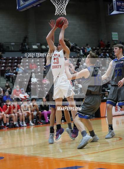 Thumbnail 2 in Carbon vs. Grand County (UHSAA 3A Consolation Semifinal) photogallery.