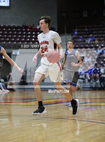 Thumbnail 2 in Carbon vs. Grand County (UHSAA 3A Consolation Semifinal) photogallery.