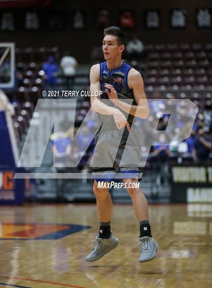 Thumbnail 1 in Carbon vs. Grand County (UHSAA 3A Consolation Semifinal) photogallery.