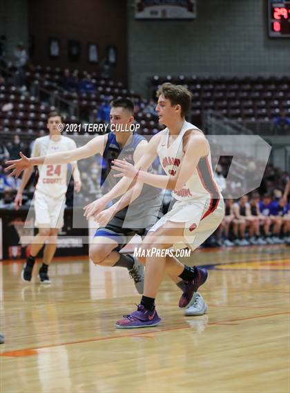 Thumbnail 2 in Carbon vs. Grand County (UHSAA 3A Consolation Semifinal) photogallery.