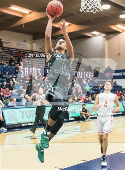 Thumbnail 2 in Moreau Catholic vs. Jesuit (MLK De La Salle/MaxPreps Classic) photogallery.