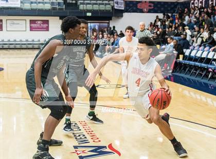 Thumbnail 1 in Moreau Catholic vs. Jesuit (MLK De La Salle/MaxPreps Classic) photogallery.