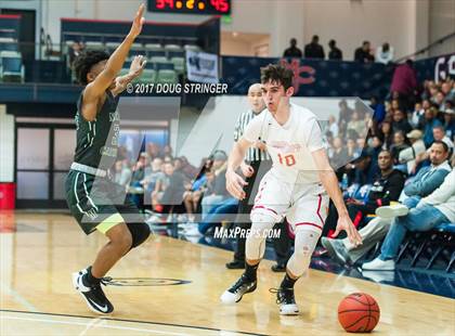 Thumbnail 3 in Moreau Catholic vs. Jesuit (MLK De La Salle/MaxPreps Classic) photogallery.