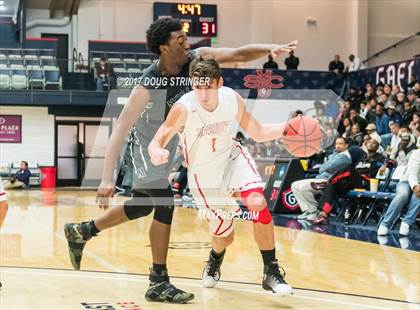Thumbnail 3 in Moreau Catholic vs. Jesuit (MLK De La Salle/MaxPreps Classic) photogallery.