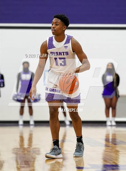 Thumbnail 1 in Warren Central @ Ben Davis photogallery.