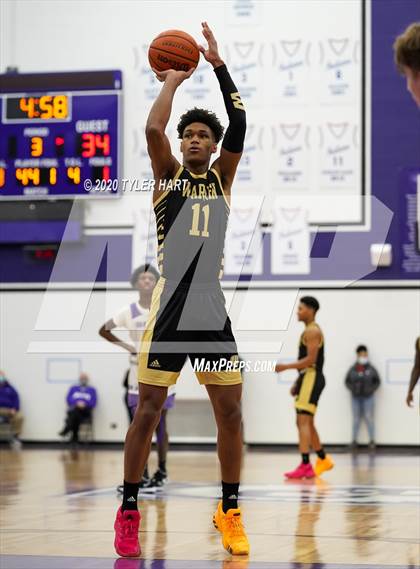 Thumbnail 2 in Warren Central @ Ben Davis photogallery.