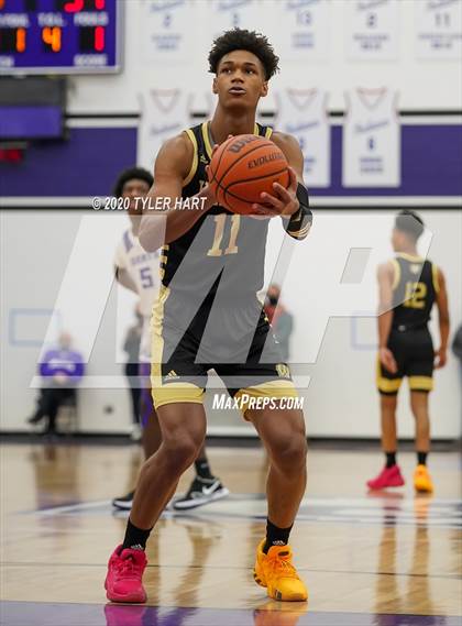 Thumbnail 1 in Warren Central @ Ben Davis photogallery.