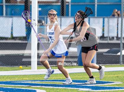 Thumbnail 2 in Park Tudor vs Indianapolis Bishop Chatard (INGLA 2A Sectional playoff) photogallery.