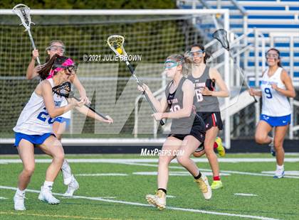 Thumbnail 3 in Park Tudor vs Indianapolis Bishop Chatard (INGLA 2A Sectional playoff) photogallery.