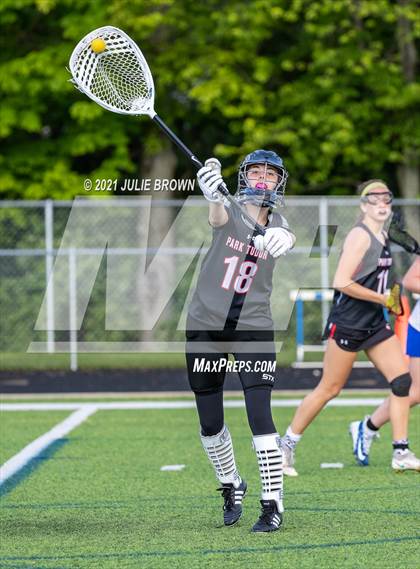 Thumbnail 2 in Park Tudor vs Indianapolis Bishop Chatard (INGLA 2A Sectional playoff) photogallery.