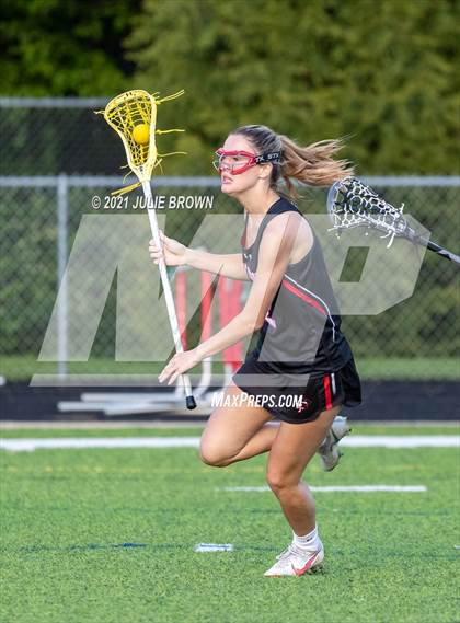 Thumbnail 3 in Park Tudor vs Indianapolis Bishop Chatard (INGLA 2A Sectional playoff) photogallery.