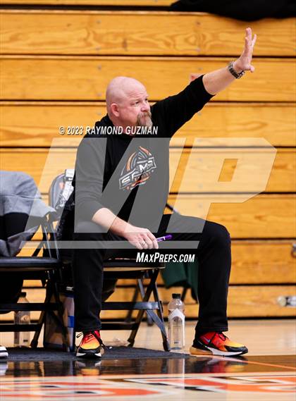 Thumbnail 3 in Lemoore @ Selma photogallery.